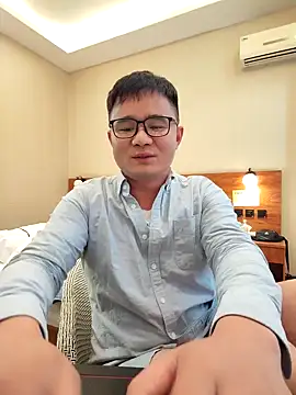 Snapshot of goodboyfcy chatting on 5, 3, 2025 goodboyfcy online show from 5, 3, 2025