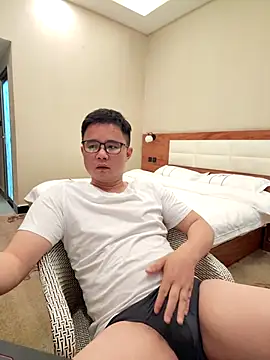 Snapshot of goodboyfcy chatting on 12, 3, 2025 goodboyfcy online show from 12, 3, 2025