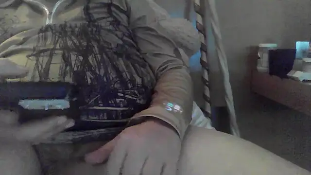 Snapshot of yourcourage1 chatting on 11, 3, 2026 yourcourage1 online show from 11, 3, 2026