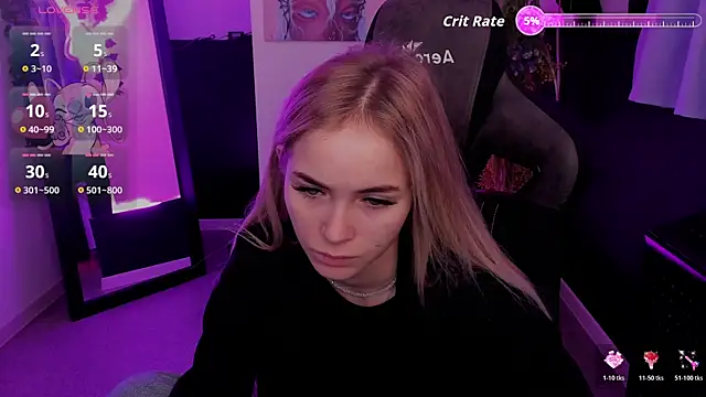 Snapshot of DakotaaJohnnson chatting on 7, 11, 2025 DakotaaJohnnson online show from 7, 11, 2025