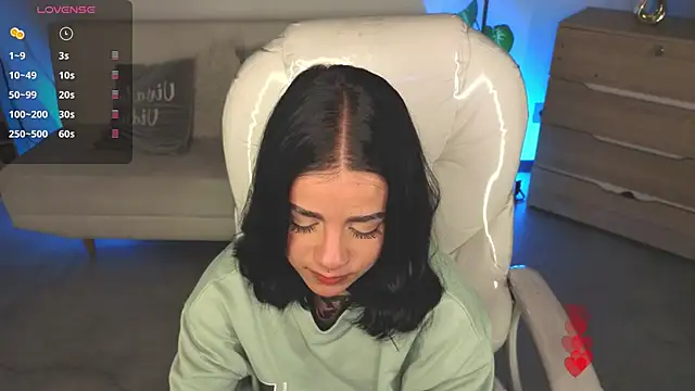 Snapshot of Nicole_Foxx_ chatting on 9, 3, 2026 Nicole Foxx online show from 9, 3, 2026