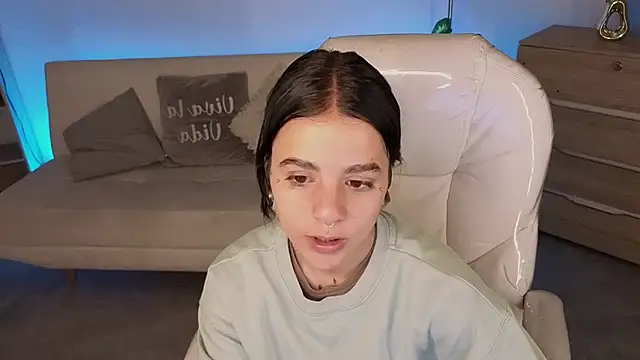 Snapshot of Nicole_Foxx_ chatting on 13, 3, 2026 Nicole Foxx online show from 13, 3, 2026