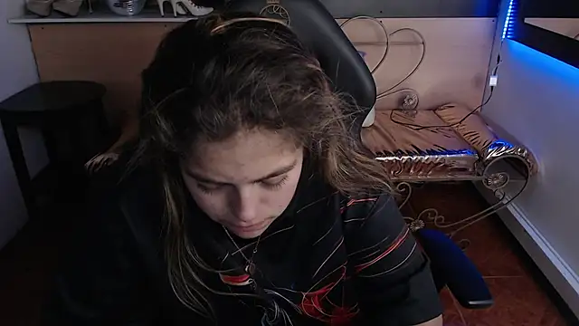 Kitten Cam online show from 17, 10, 2025