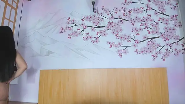 Yasmin Scott online show from 2, 2, 2026