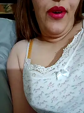 Ayochaa online show from 4, 2, 2025