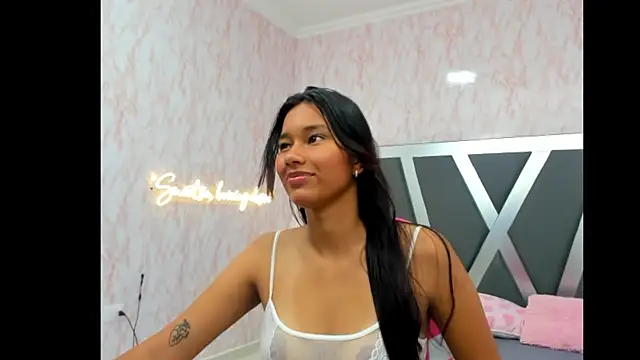 LIA SWAN  online show from 24, 2, 2025