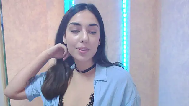 Lovelllyy online show from 23, 1, 2025