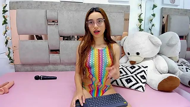Ashley 7777 online show from 25, 1, 2025