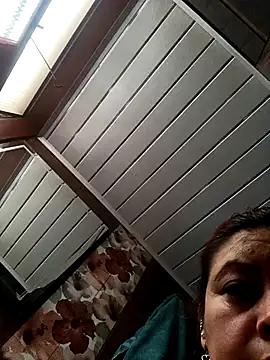 queencarlota82 online show from 9, 2, 2025
