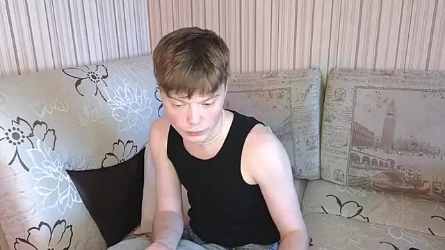 cameron-crowly online show from 25, 1, 2025