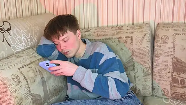 cameron-crowly online show from 28, 1, 2025