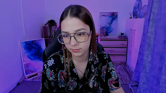 PamBeesly online show from 9, 2, 2025