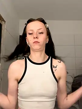 Ciara2004 online show from 19, 11, 2025