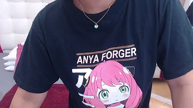 Snapshot of tinyy_whore18 chatting on 20, 1, 2025 tinyy whore18 online show from 20, 1, 2025