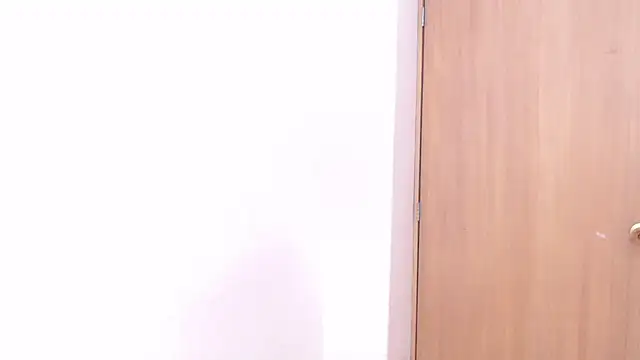 Snapshot of tinyy_whore18 chatting on 18, 3, 2025 tinyy whore18 online show from 18, 3, 2025