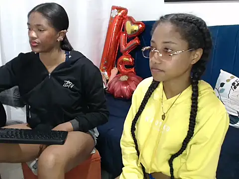 LITTLEDOLLHOT online show from 28, 2, 2025