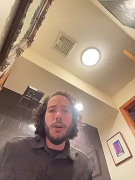 Snapshot of Prolapse_Pig chatting on 13, 11, 2025 Prolapse Pig online show from 13, 11, 2025