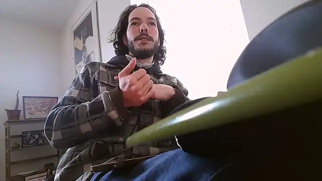 Snapshot of Prolapse_Pig chatting on 13, 12, 2025 Prolapse Pig online show from 13, 12, 2025