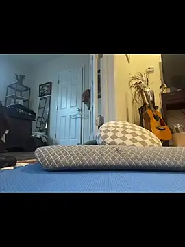 Snapshot of Prolapse_Pig chatting on 21, 12, 2025 Prolapse Pig online show from 21, 12, 2025