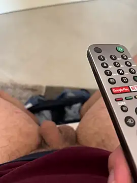 Greeneyes0820 online show from 12, 2, 2026