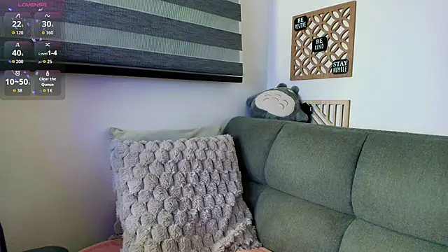 Snapshot of love_sharol_ chatting on 21, 11, 2025 love sharol online show from 21, 11, 2025