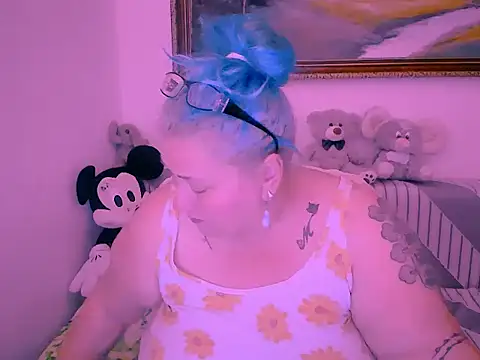 mayamayx online show from 9, 11, 2025