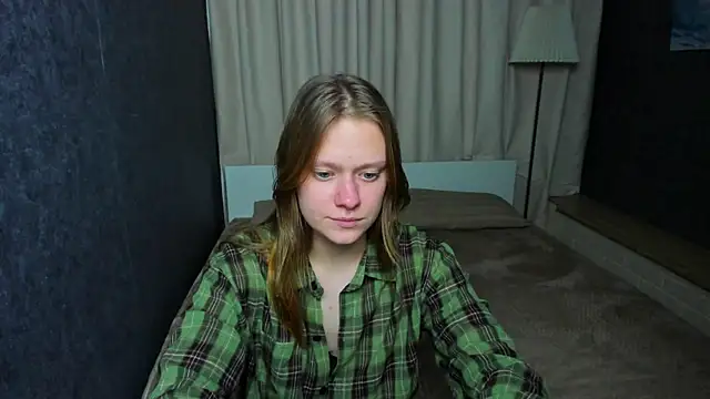 Snapshot of TessaSwans chatting on 29, 1, 2025 TessaSwans online show from 29, 1, 2025