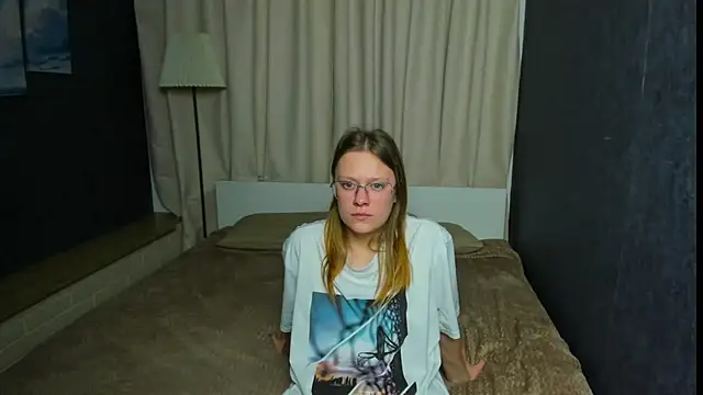 Snapshot of TessaSwans chatting on 30, 1, 2025 TessaSwans online show from 30, 1, 2025