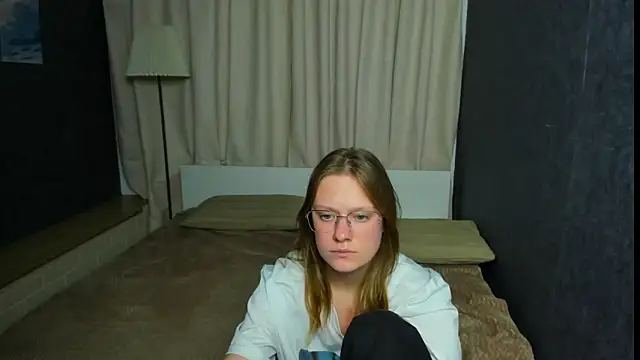 Snapshot of TessaSwans chatting on 30, 1, 2025 TessaSwans online show from 30, 1, 2025