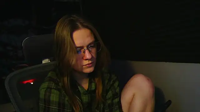 Snapshot of TessaSwans chatting on 31, 1, 2025 TessaSwans online show from 31, 1, 2025