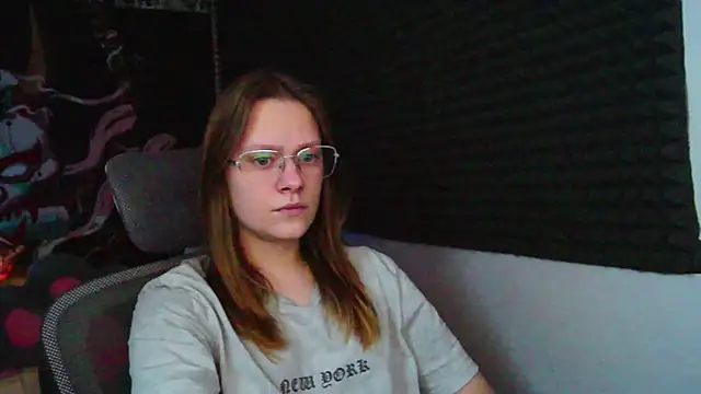 Snapshot of TessaSwans chatting on 1, 2, 2025 TessaSwans online show from 1, 2, 2025