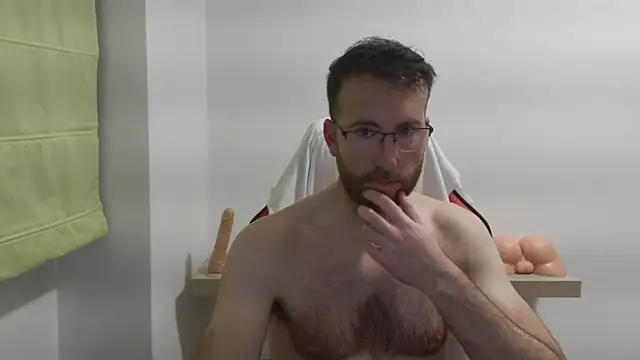 Snapshot of machohiberiko chatting on 9, 3, 2026 machohiberiko online show from 9, 3, 2026