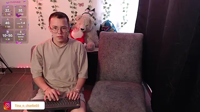 Snapshot of Tina_4_Charlie chatting on 9, 3, 2026 Tina 4 Charlie online show from 9, 3, 2026