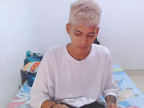 lu nastyboy18 online show from 6, 2, 2025