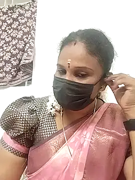 Snapshot of Tamil_Aathira chatting on 8, 3, 2025 Tamil Aathira online show from 8, 3, 2025