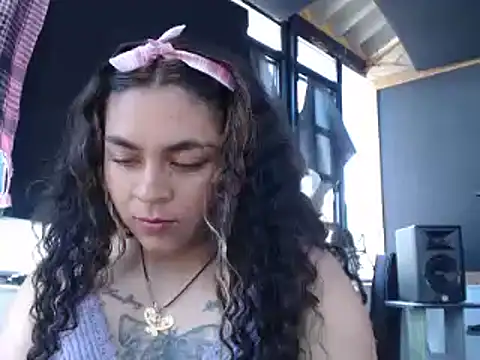 Snapshot of Shofuu_Connie chatting on 23, 1, 2025 Shofuu Connie online show from 23, 1, 2025