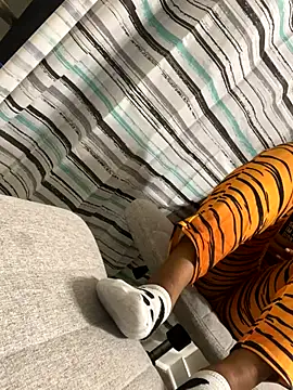 Snapshot of theprettysoles chatting on 1, 11, 2025 theprettysoles online show from 1, 11, 2025