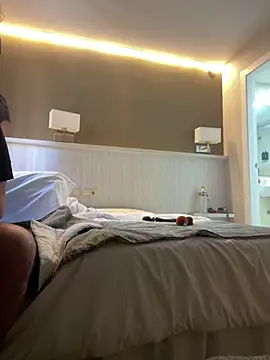 Lobna-alami online show from 9, 4, 2026