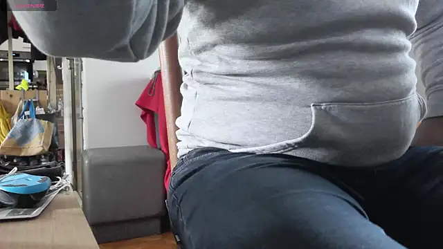 Snapshot of IndienTiger chatting on 10, 11, 2025 IndienTiger online show from 10, 11, 2025