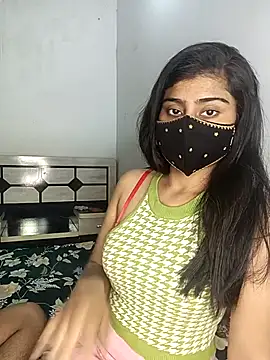 Snapshot of Love-N chatting on 8, 2, 2026 Love-N online show from 8, 2, 2026