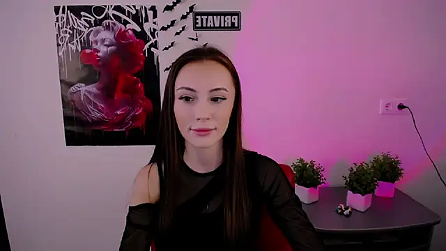 Snapshot of Nikonara_Love chatting on 8, 3, 2025 Nikonara Love online show from 8, 3, 2025