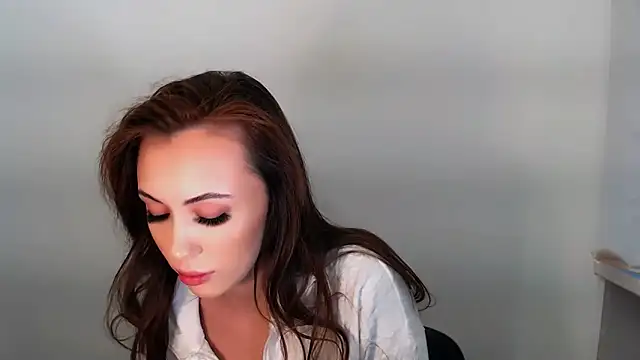 Snapshot of Nikonara_Love chatting on 6, 11, 2025 Nikonara Love online show from 6, 11, 2025