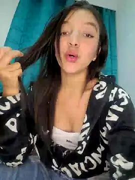 Snapshot of Briannasweeth17 chatting on 6, 2, 2025 Briannasweeth17 online show from 6, 2, 2025