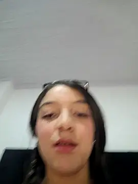 Snapshot of Briannasweeth17 chatting on 19, 3, 2025 Briannasweeth17 online show from 19, 3, 2025