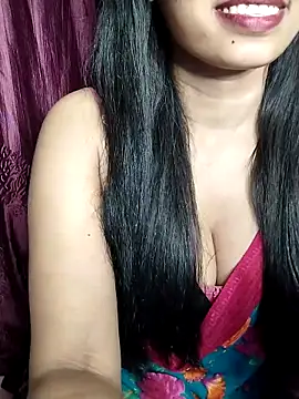 Hot honey77 online show from 3, 3, 2025