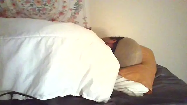 angeliquebelcali online show from 20, 10, 2025