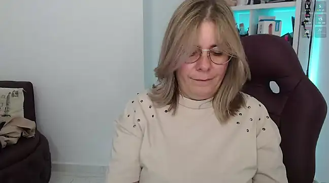 Snapshot of Frida_1982 chatting on 23, 2, 2025 Frida 1982 online show from 23, 2, 2025