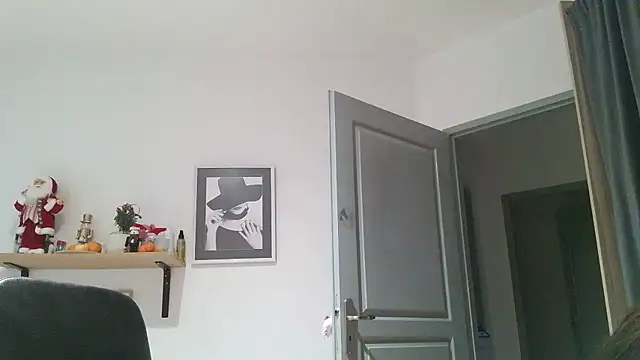 serena  vedette online show from 12, 1, 2026