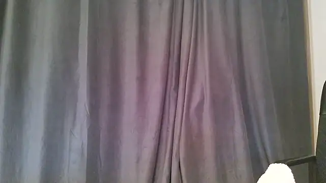 Snapshot of serena__vedette chatting on 28, 3, 2026 serena vedette online show from 28, 3, 2026