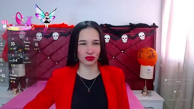 Snapshot of victoria_adams07 chatting on 12, 10, 2025 victoria adams07 online show from 12, 10, 2025